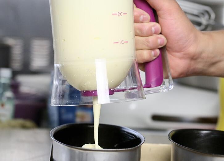 4-Cup Batter Dispenser - I Want It